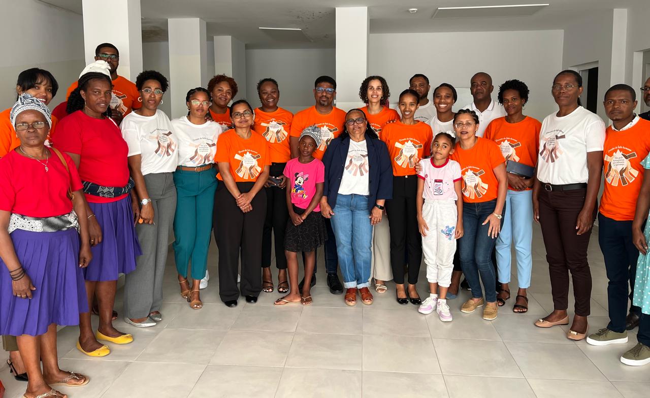 Delegacia de Saúde de Santa Catarina e Hospital Santa Rita Vieira vão albergar postos de colheita de leite humano